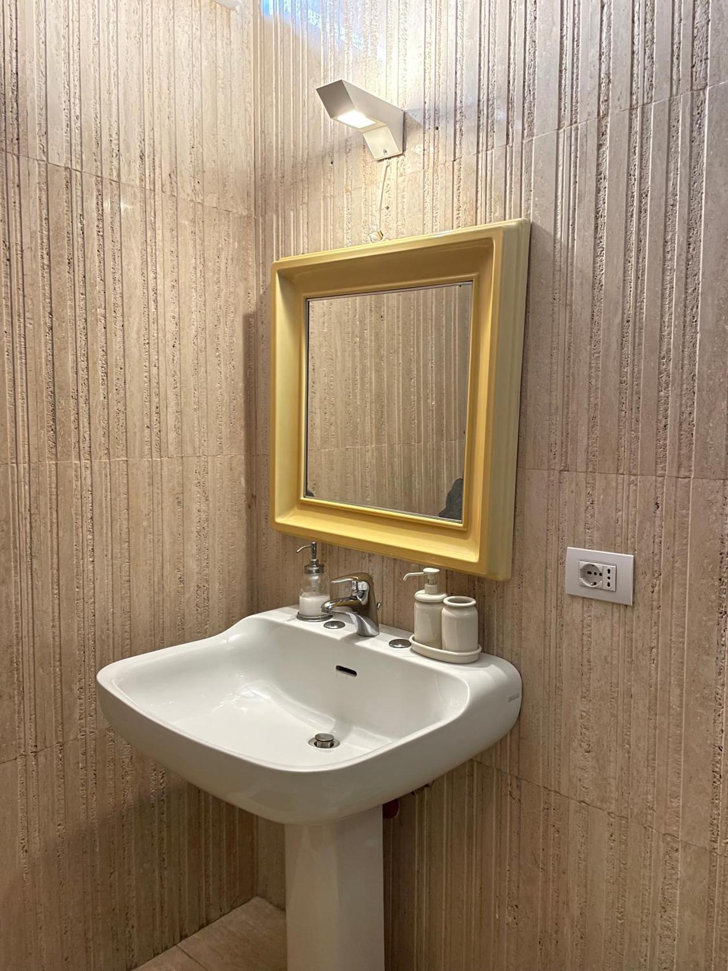 Palazzo Verrone Guest house Bari